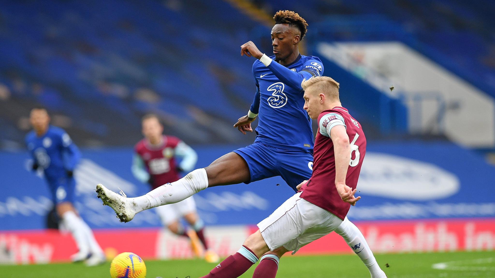 包含辽宁本钢转会期外线爆发马龙赛后怒摔奖牌，转折点切尔西临场应变直接炸裂的词条