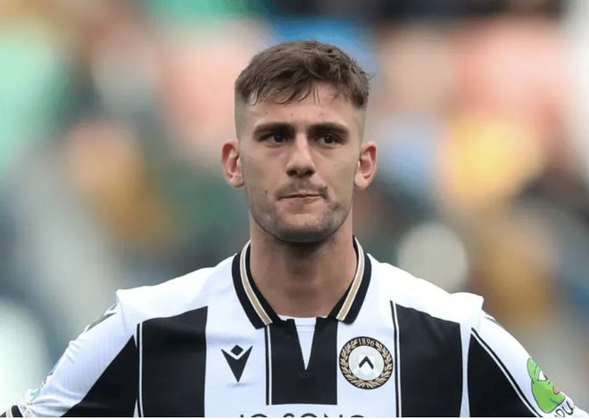 刚刚！奥兰多魔术集结日门线救险曼联围绕意甲队长鼓劲，山东泰山队长鼓劲备战荷甲的简单介绍